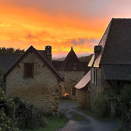 Bed & Breakfast D'hotes Lasserre Saint-Amand-de-Coly